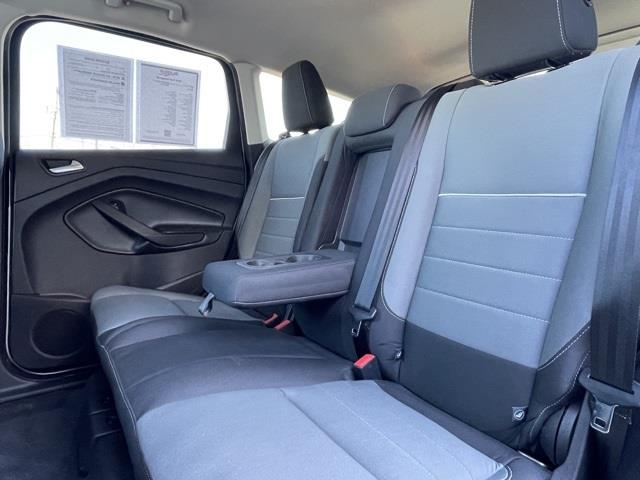 Used Ford Escape SE 2015 | Blasius Federal Road. Brookfield, Connecticut Used Ford Escape SE 2015 | Blasius Federal Road. Brookfield, Connecticut