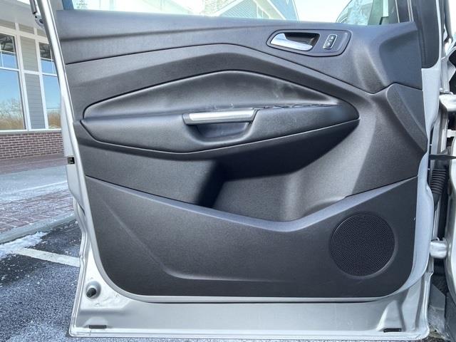 Used Ford Escape SE 2015 | Blasius Federal Road. Brookfield, Connecticut Used Ford Escape SE 2015 | Blasius Federal Road. Brookfield, Connecticut
