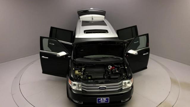 2010 Ford Flex 4dr Limited AWD w/Ecoboost, available for sale in Naugatuck, Connecticut | J&M Automotive Sls&Svc LLC. Naugatuck, Connecticut 2010 Ford Flex 4dr Limited AWD w/Ecoboost, available for sale in Naugatuck, Connecticut | J&M Automotive Sls&Svc LLC. Naugatuck, Connecticut