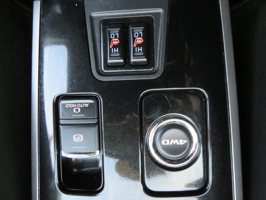 2019 Mitsubishi Outlander ES AWD 7 Passenger, available for sale in Middle Village, New York | Road Masters II INC. Middle Village, New York 2019 Mitsubishi Outlander ES AWD 7 Passenger, available for sale in Middle Village, New York | Road Masters II INC. Middle Village, New York