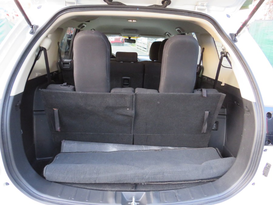 2019 Mitsubishi Outlander ES AWD 7 Passenger, available for sale in Middle Village, New York | Road Masters II INC. Middle Village, New York 2019 Mitsubishi Outlander ES AWD 7 Passenger, available for sale in Middle Village, New York | Road Masters II INC. Middle Village, New York