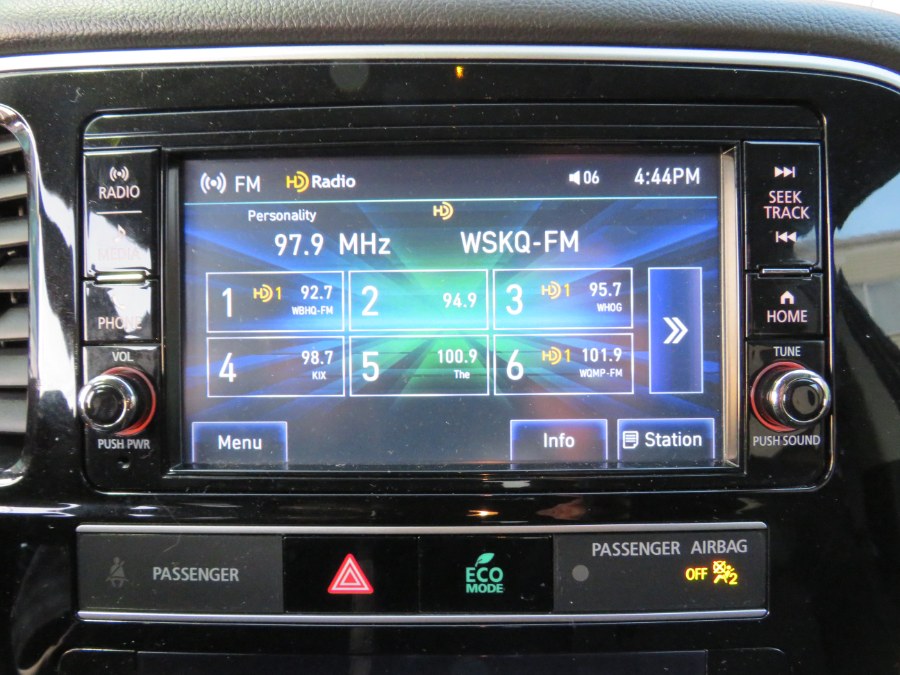 2019 Mitsubishi Outlander ES AWD 7 Passenger, available for sale in Middle Village, New York | Road Masters II INC. Middle Village, New York 2019 Mitsubishi Outlander ES AWD 7 Passenger, available for sale in Middle Village, New York | Road Masters II INC. Middle Village, New York