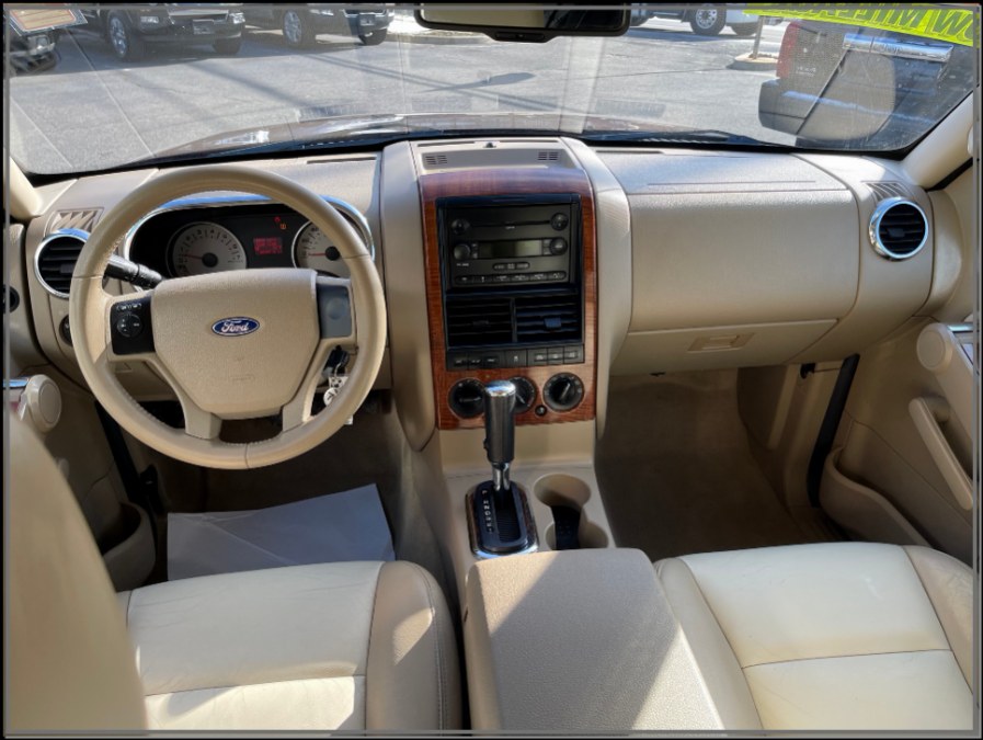 2007 Ford Explorer 4WD 4dr V6 Eddie Bauer, available for sale in Huntington Station, New York | My Auto Inc.. Huntington Station, New York 2007 Ford Explorer 4WD 4dr V6 Eddie Bauer, available for sale in Huntington Station, New York | My Auto Inc.. Huntington Station, New York