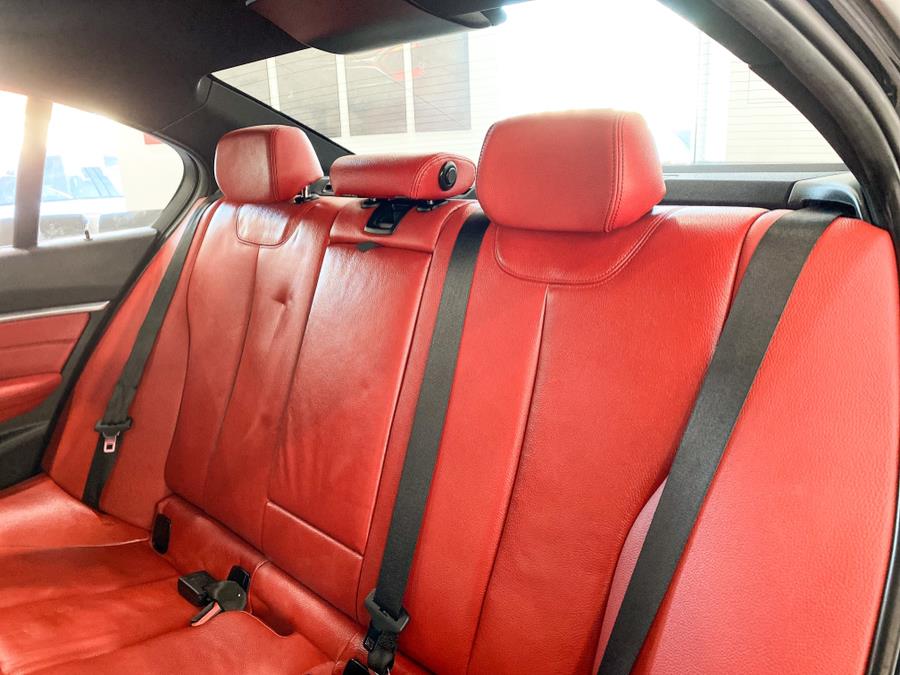 Used BMW 3 Series 330i xDrive Sedan 2018 | Luxury Motor Club. Franklin Square, New York Used BMW 3 Series 330i xDrive Sedan 2018 | Luxury Motor Club. Franklin Square, New York