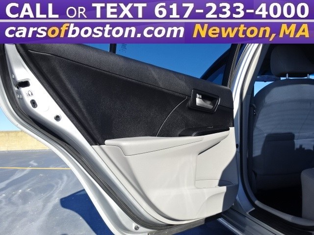 Used Toyota Camry 4dr Sdn I4 Auto LE (Natl) *Ltd Avail* 2014 | Jacob Auto Sales. Newton, Massachusetts