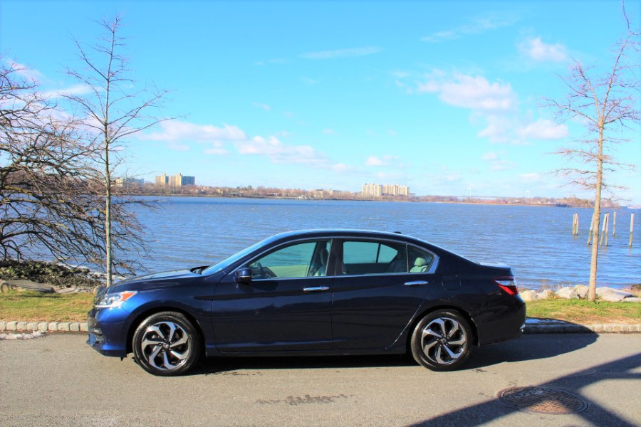 Used Honda Accord Sedan EX 2017 | Great Neck Car Buyers & Sellers. Great Neck, New York Used Honda Accord Sedan EX 2017 | Great Neck Car Buyers & Sellers. Great Neck, New York