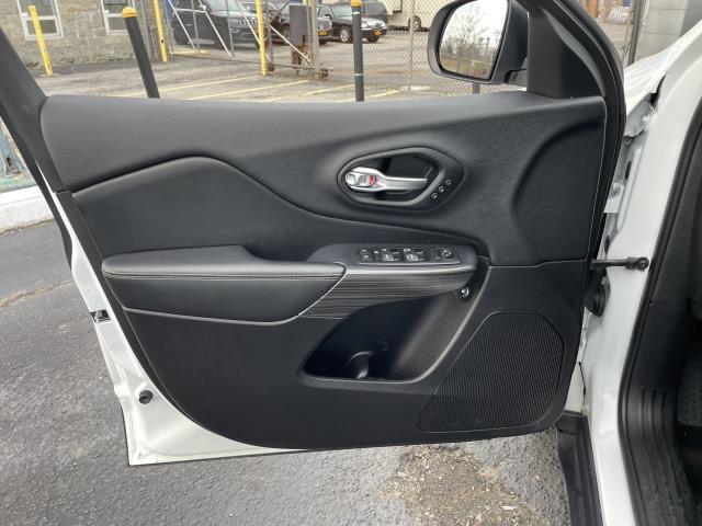 Used Jeep Cherokee 4WD 4dr Limited 2015 | Sunrise Auto Outlet. Amityville, New York Used Jeep Cherokee 4WD 4dr Limited 2015 | Sunrise Auto Outlet. Amityville, New York