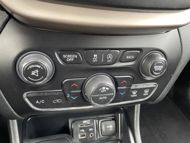 Used Jeep Cherokee 4WD 4dr Limited 2015 | Sunrise Auto Outlet. Amityville, New York Used Jeep Cherokee 4WD 4dr Limited 2015 | Sunrise Auto Outlet. Amityville, New York