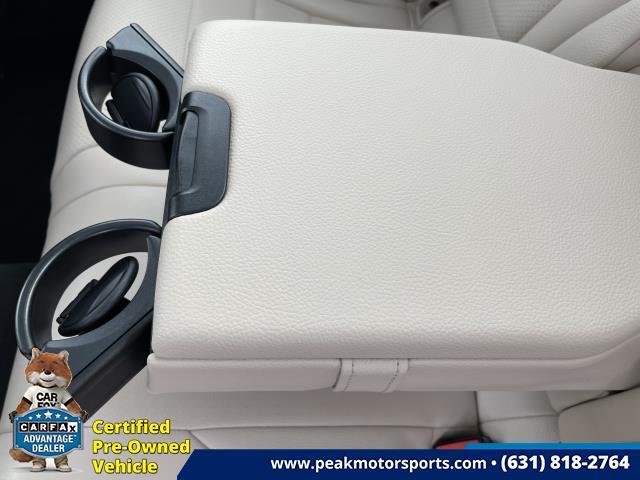 Used Mercedes-Benz C-Class 4dr Sdn C300 Luxury 4MATIC 2016 | Peak Automotive Inc.. Bayshore, New York Used Mercedes-Benz C-Class 4dr Sdn C300 Luxury 4MATIC 2016 | Peak Automotive Inc.. Bayshore, New York