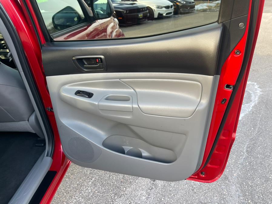 2015 Toyota Tacoma 4WD Double Cab V6 AT TRD Pro (Natl), available for sale in South Windsor, Connecticut | Mike And Tony Auto Sales, Inc. South Windsor, Connecticut 2015 Toyota Tacoma 4WD Double Cab V6 AT TRD Pro (Natl), available for sale in South Windsor, Connecticut | Mike And Tony Auto Sales, Inc. South Windsor, Connecticut