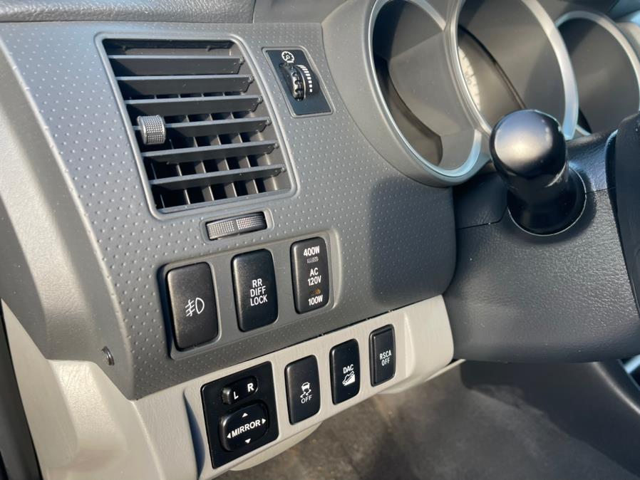 2015 Toyota Tacoma 4WD Double Cab V6 AT TRD Pro (Natl), available for sale in South Windsor, Connecticut | Mike And Tony Auto Sales, Inc. South Windsor, Connecticut 2015 Toyota Tacoma 4WD Double Cab V6 AT TRD Pro (Natl), available for sale in South Windsor, Connecticut | Mike And Tony Auto Sales, Inc. South Windsor, Connecticut