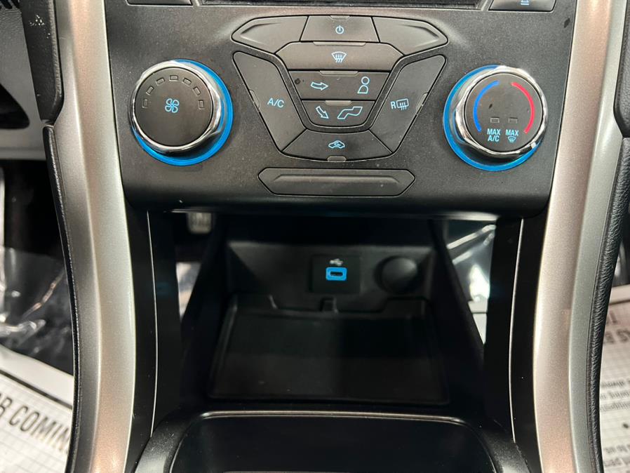2017 Ford Fusion SE FWD, available for sale in Massapequa Park, New York | Power Motors East. Massapequa Park, New York 2017 Ford Fusion SE FWD, available for sale in Massapequa Park, New York | Power Motors East. Massapequa Park, New York