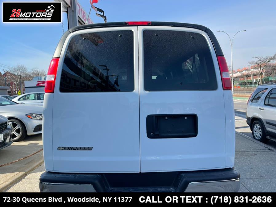 Used Chevrolet Express Passenger RWD 3500 155" LT 2020 | 26 Motors Queens. Woodside, New York Used Chevrolet Express Passenger RWD 3500 155" LT 2020 | 26 Motors Queens. Woodside, New York