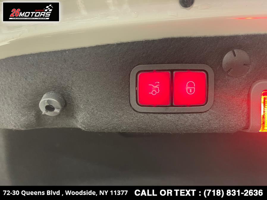 2018 Mercedes-Benz C-Class C 300 4MATIC Sedan, available for sale in Woodside, New York | 26 Motors Queens. Woodside, New York 2018 Mercedes-Benz C-Class C 300 4MATIC Sedan, available for sale in Woodside, New York | 26 Motors Queens. Woodside, New York