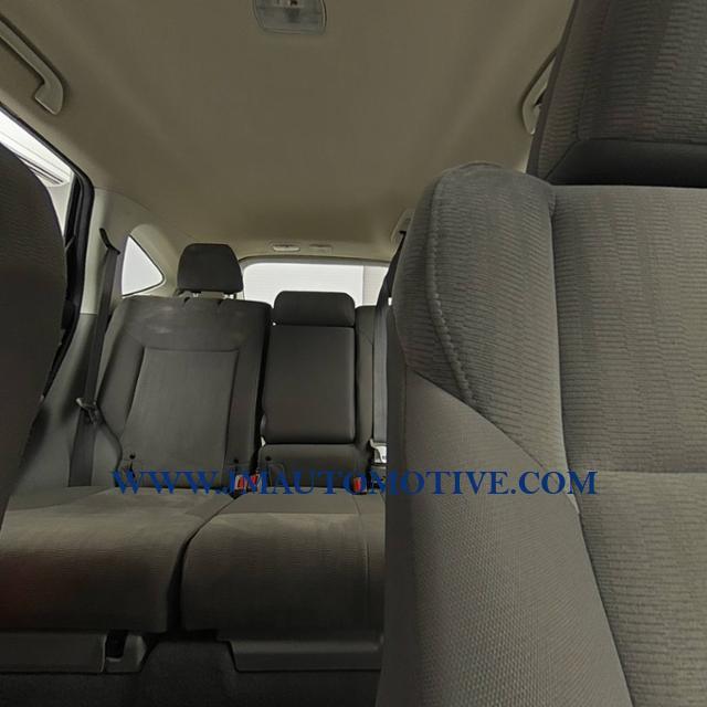 2014 Honda Cr-v 2WD 5dr LX, available for sale in Naugatuck, Connecticut | J&M Automotive Sls&Svc LLC. Naugatuck, Connecticut 2014 Honda Cr-v 2WD 5dr LX, available for sale in Naugatuck, Connecticut | J&M Automotive Sls&Svc LLC. Naugatuck, Connecticut