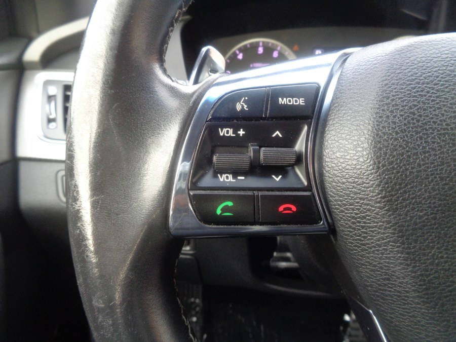 Used Hyundai Sonata 4dr Sdn 2.0T Limited w/Gray Accents 2015 | NY Auto Traders. Valley Stream, New York Used Hyundai Sonata 4dr Sdn 2.0T Limited w/Gray Accents 2015 | NY Auto Traders. Valley Stream, New York