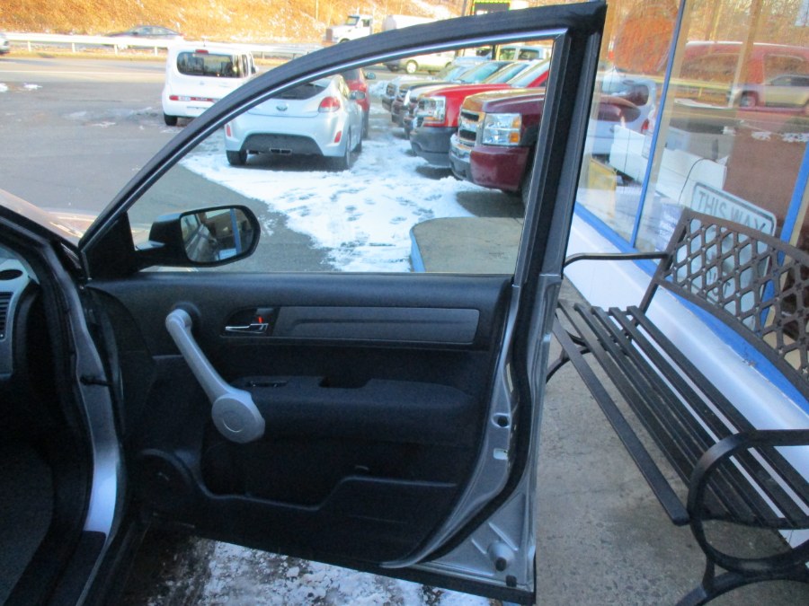 2007 Honda CR-V 4WD 5dr LX, available for sale in Meriden, Connecticut | Cos Central Auto. Meriden, Connecticut 2007 Honda CR-V 4WD 5dr LX, available for sale in Meriden, Connecticut | Cos Central Auto. Meriden, Connecticut