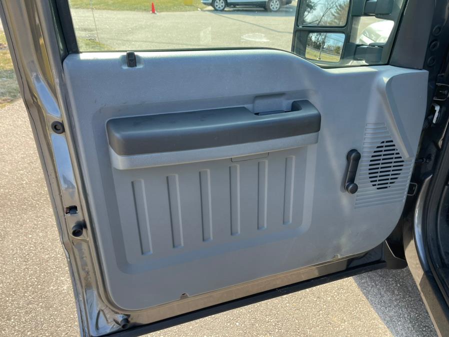 2012 Ford Super Duty F-250 SRW 4WD Reg Cab 137" XL, available for sale in South Windsor, Connecticut | Mike And Tony Auto Sales, Inc. South Windsor, Connecticut 2012 Ford Super Duty F-250 SRW 4WD Reg Cab 137" XL, available for sale in South Windsor, Connecticut | Mike And Tony Auto Sales, Inc. South Windsor, Connecticut
