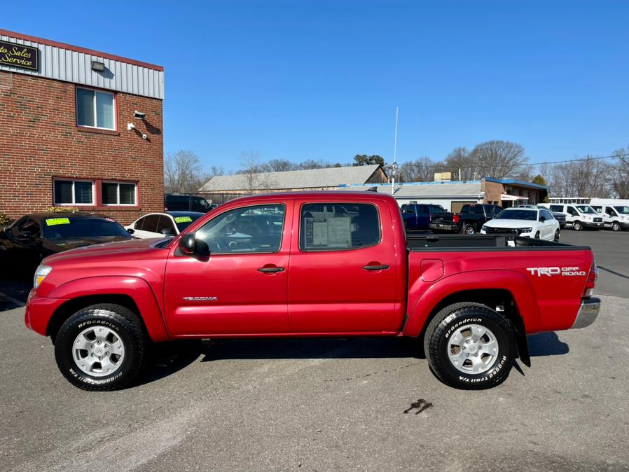 2015 Toyota Tacoma 4WD Double Cab V6 AT TRD Pro (Natl), available for sale in South Windsor, Connecticut | Mike And Tony Auto Sales, Inc. South Windsor, Connecticut 2015 Toyota Tacoma 4WD Double Cab V6 AT TRD Pro (Natl), available for sale in South Windsor, Connecticut | Mike And Tony Auto Sales, Inc. South Windsor, Connecticut