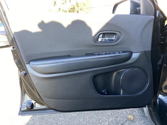 Used Honda Hr-v LX 2019 | Baron Supercenter. Patchogue, New York Used Honda Hr-v LX 2019 | Baron Supercenter. Patchogue, New York