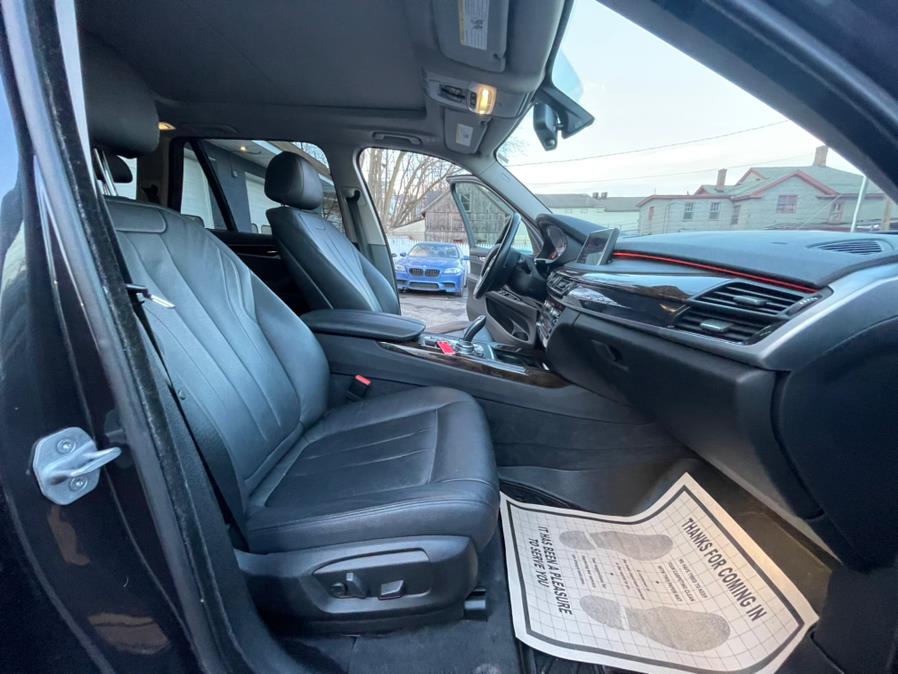 Used BMW X5 AWD 4dr xDrive35i 2015 | Auto Match LLC. Waterbury, Connecticut Used BMW X5 AWD 4dr xDrive35i 2015 | Auto Match LLC. Waterbury, Connecticut