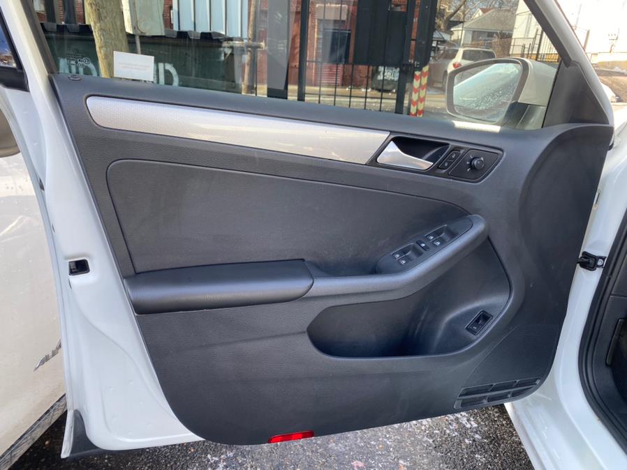 2017 Volkswagen Jetta 1.4T S Manual, available for sale in Jamaica, New York | Sunrise Autoland. Jamaica, New York 2017 Volkswagen Jetta 1.4T S Manual, available for sale in Jamaica, New York | Sunrise Autoland. Jamaica, New York