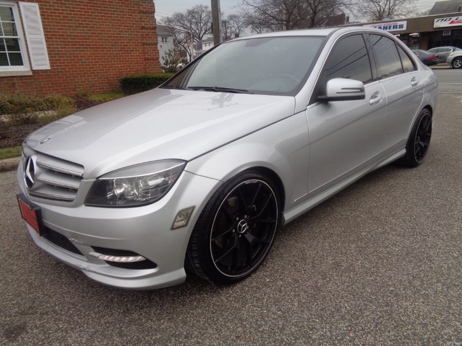 Used Mercedes-Benz C-Class 4dr Sdn C300 Luxury 4MATIC 2011 | NY Auto Traders. Valley Stream, New York Used Mercedes-Benz C-Class 4dr Sdn C300 Luxury 4MATIC 2011 | NY Auto Traders. Valley Stream, New York