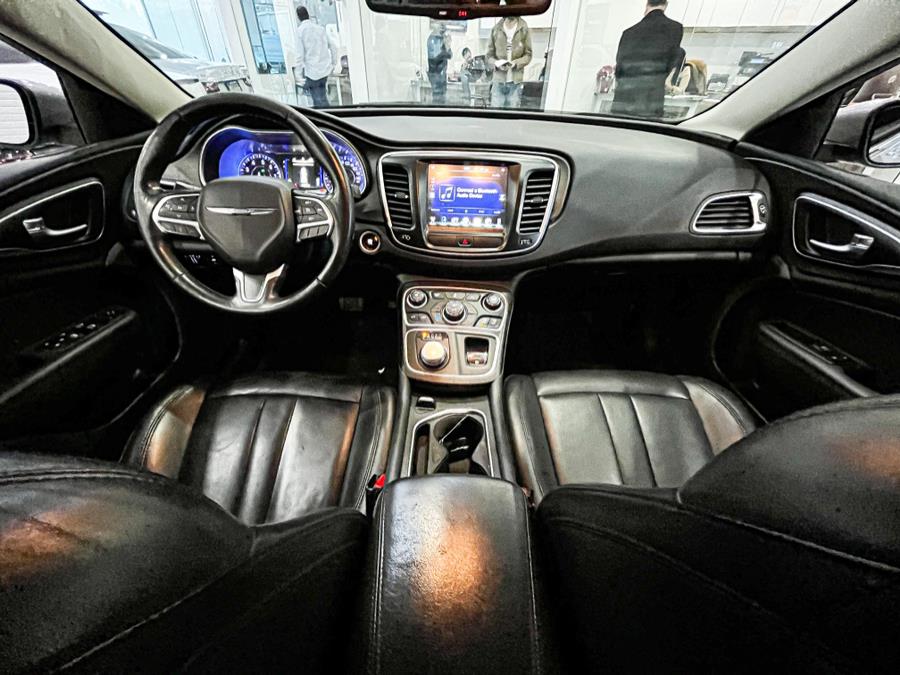 Used Chrysler 200 4dr Sdn Limited Platinum 2016 | Luxury Motor Club. Franklin Square, New York Used Chrysler 200 4dr Sdn Limited Platinum 2016 | Luxury Motor Club. Franklin Square, New York
