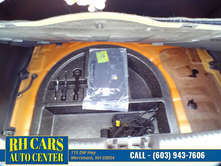 Used Hyundai Veloster 3dr Cpe Auto w/Black Int 2012 | RH Cars LLC. Merrimack, New Hampshire Used Hyundai Veloster 3dr Cpe Auto w/Black Int 2012 | RH Cars LLC. Merrimack, New Hampshire