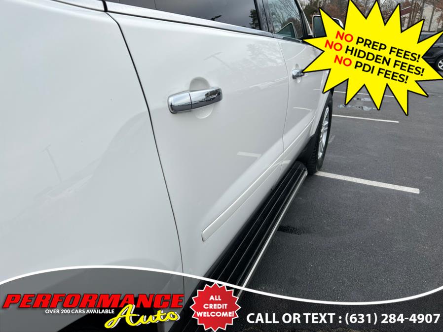 2014 Chevrolet Traverse AWD 4dr LT w/1LT, available for sale in Bohemia, New York | Performance Auto Inc. Bohemia, New York 2014 Chevrolet Traverse AWD 4dr LT w/1LT, available for sale in Bohemia, New York | Performance Auto Inc. Bohemia, New York