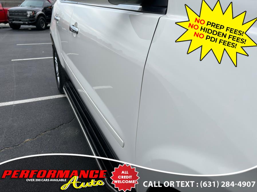2014 Chevrolet Traverse AWD 4dr LT w/1LT, available for sale in Bohemia, New York | Performance Auto Inc. Bohemia, New York 2014 Chevrolet Traverse AWD 4dr LT w/1LT, available for sale in Bohemia, New York | Performance Auto Inc. Bohemia, New York