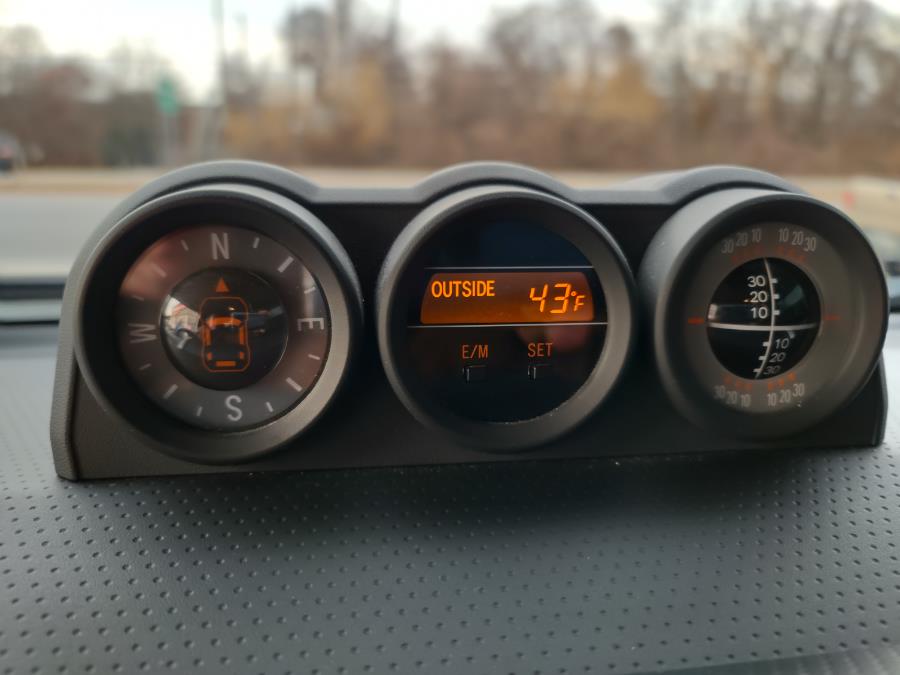 2013 Toyota FJ Cruiser 4WD 4dr Auto Trail Teams Special Edition, available for sale in Wantagh, New York | Alpine Motors Inc. Wantagh, New York 2013 Toyota FJ Cruiser 4WD 4dr Auto Trail Teams Special Edition, available for sale in Wantagh, New York | Alpine Motors Inc. Wantagh, New York