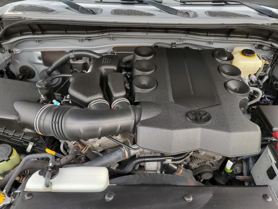2013 Toyota FJ Cruiser 4WD 4dr Auto Trail Teams Special Edition, available for sale in Wantagh, New York | Alpine Motors Inc. Wantagh, New York 2013 Toyota FJ Cruiser 4WD 4dr Auto Trail Teams Special Edition, available for sale in Wantagh, New York | Alpine Motors Inc. Wantagh, New York