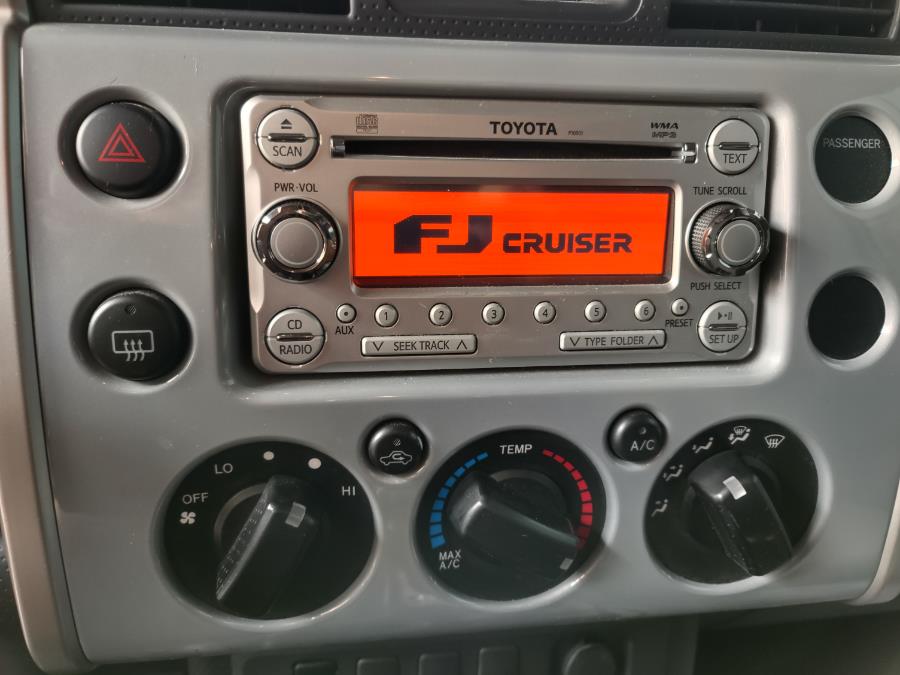 2013 Toyota FJ Cruiser 4WD 4dr Auto Trail Teams Special Edition, available for sale in Wantagh, New York | Alpine Motors Inc. Wantagh, New York 2013 Toyota FJ Cruiser 4WD 4dr Auto Trail Teams Special Edition, available for sale in Wantagh, New York | Alpine Motors Inc. Wantagh, New York