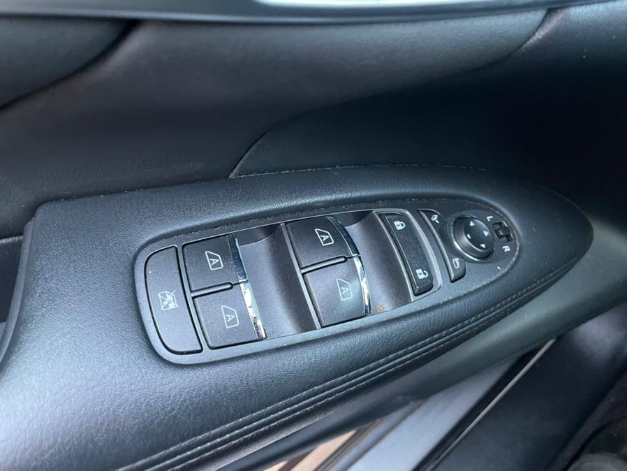 2012 Infiniti M37 4dr Sdn AWD, available for sale in Manchester, Connecticut | Carsonmain LLC. Manchester, Connecticut 2012 Infiniti M37 4dr Sdn AWD, available for sale in Manchester, Connecticut | Carsonmain LLC. Manchester, Connecticut
