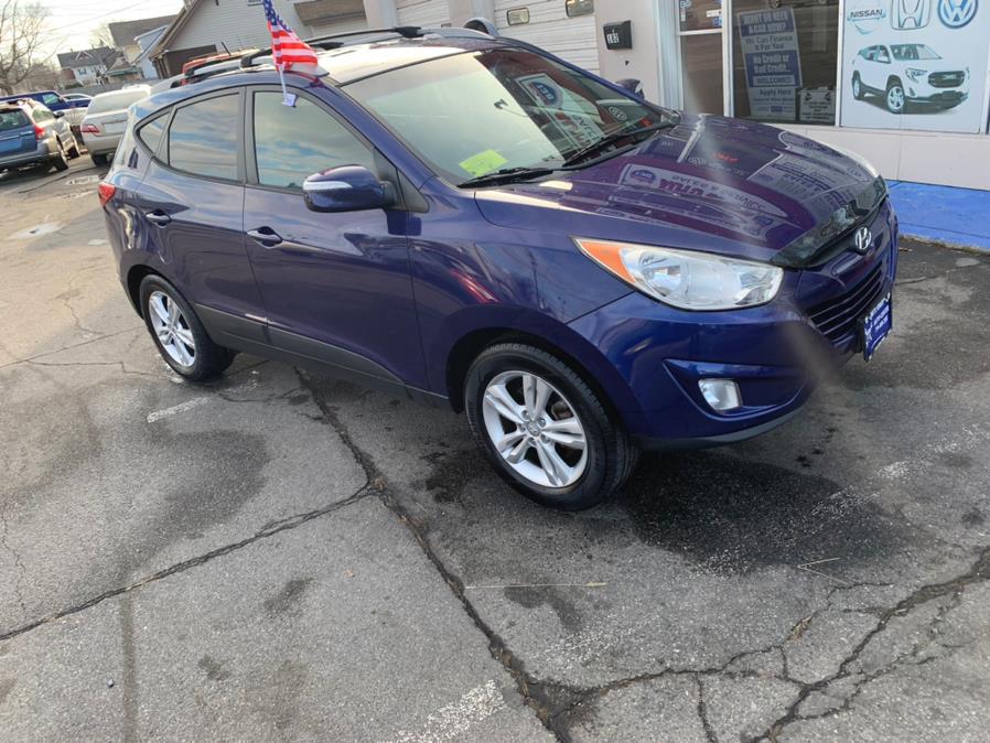 Used Hyundai Tucson AWD 4dr Auto Limited 2013 | Rt 138 Auto Center Inc . Taunton, Massachusetts Used Hyundai Tucson AWD 4dr Auto Limited 2013 | Rt 138 Auto Center Inc . Taunton, Massachusetts