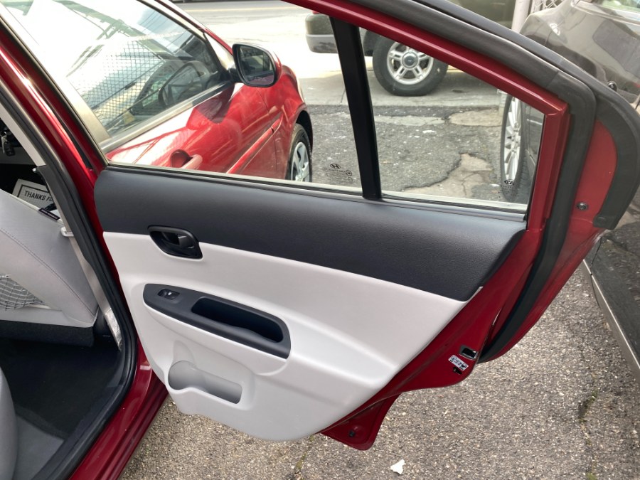 2010 Hyundai Accent 4dr Sdn Auto GLS, available for sale in Middle Village, New York | Middle Village Motors . Middle Village, New York 2010 Hyundai Accent 4dr Sdn Auto GLS, available for sale in Middle Village, New York | Middle Village Motors . Middle Village, New York