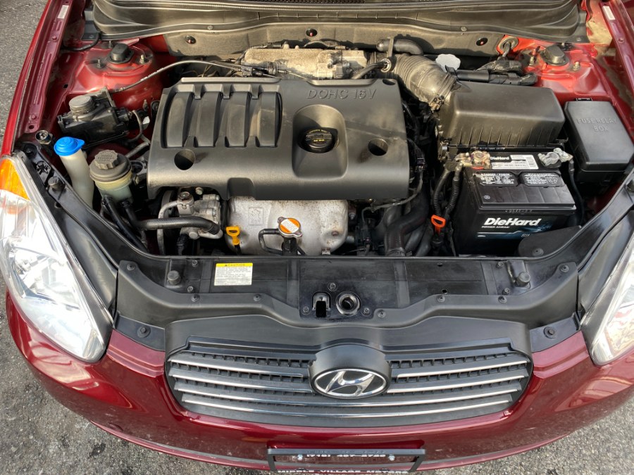 2010 Hyundai Accent 4dr Sdn Auto GLS, available for sale in Middle Village, New York | Middle Village Motors . Middle Village, New York 2010 Hyundai Accent 4dr Sdn Auto GLS, available for sale in Middle Village, New York | Middle Village Motors . Middle Village, New York