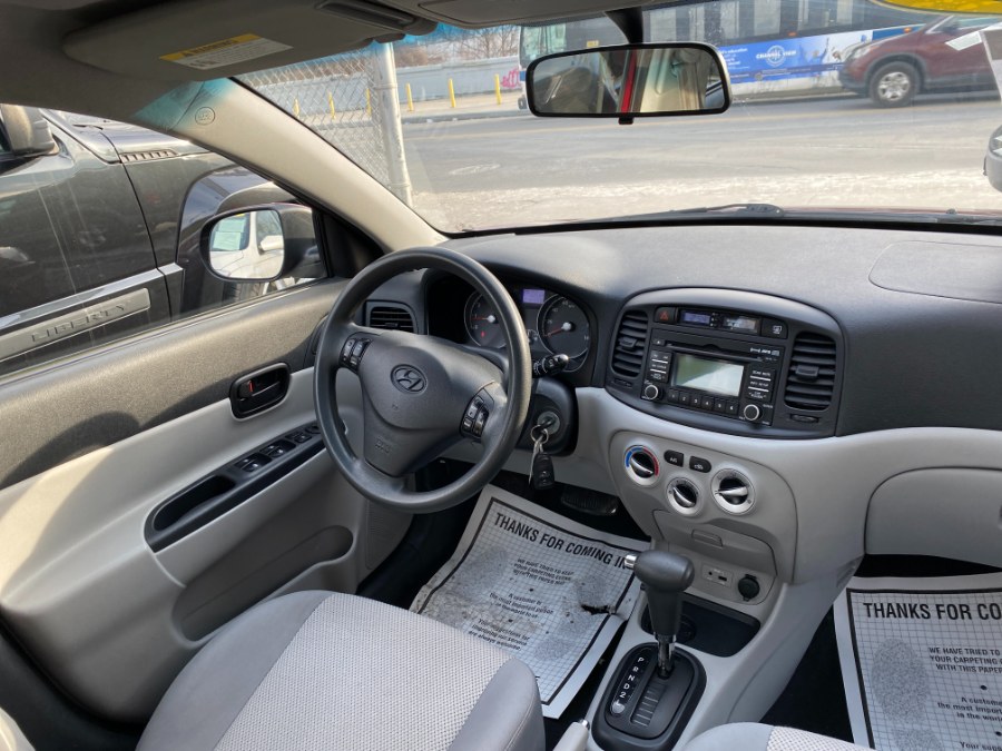 2010 Hyundai Accent 4dr Sdn Auto GLS, available for sale in Middle Village, New York | Middle Village Motors . Middle Village, New York 2010 Hyundai Accent 4dr Sdn Auto GLS, available for sale in Middle Village, New York | Middle Village Motors . Middle Village, New York