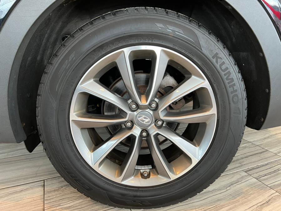 Used Hyundai Santa Fe SE 3.3L Automatic AWD 2017 | AutoMax. West Hartford, Connecticut Used Hyundai Santa Fe SE 3.3L Automatic AWD 2017 | AutoMax. West Hartford, Connecticut