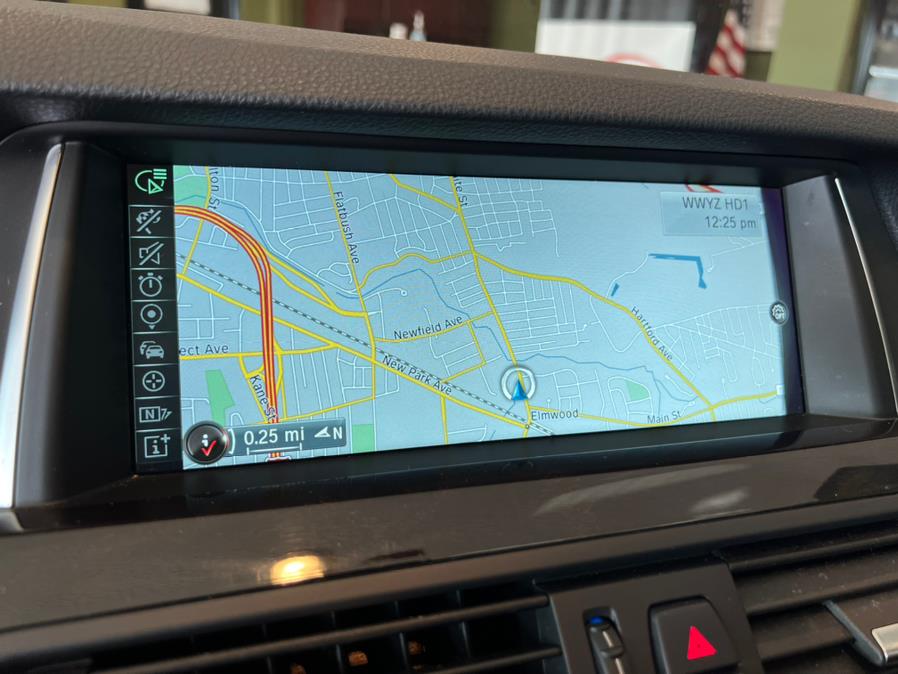 2014 BMW 5 Series 4dr Sdn 528i xDrive AWD, available for sale in West Hartford, Connecticut | AutoMax. West Hartford, Connecticut 2014 BMW 5 Series 4dr Sdn 528i xDrive AWD, available for sale in West Hartford, Connecticut | AutoMax. West Hartford, Connecticut