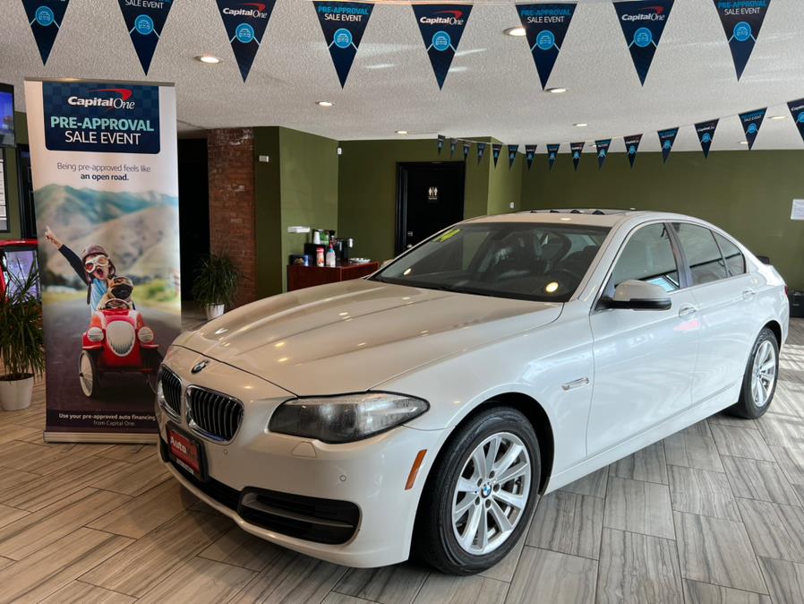 2014 BMW 5 Series 4dr Sdn 528i xDrive AWD, available for sale in West Hartford, Connecticut | AutoMax. West Hartford, Connecticut