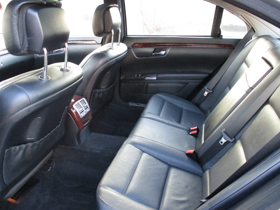 2013 Mercedes-Benz S-Class 4dr Sdn S550 4MATIC, available for sale in West Babylon, New York | New Gen Auto Group. West Babylon, New York 2013 Mercedes-Benz S-Class 4dr Sdn S550 4MATIC, available for sale in West Babylon, New York | New Gen Auto Group. West Babylon, New York