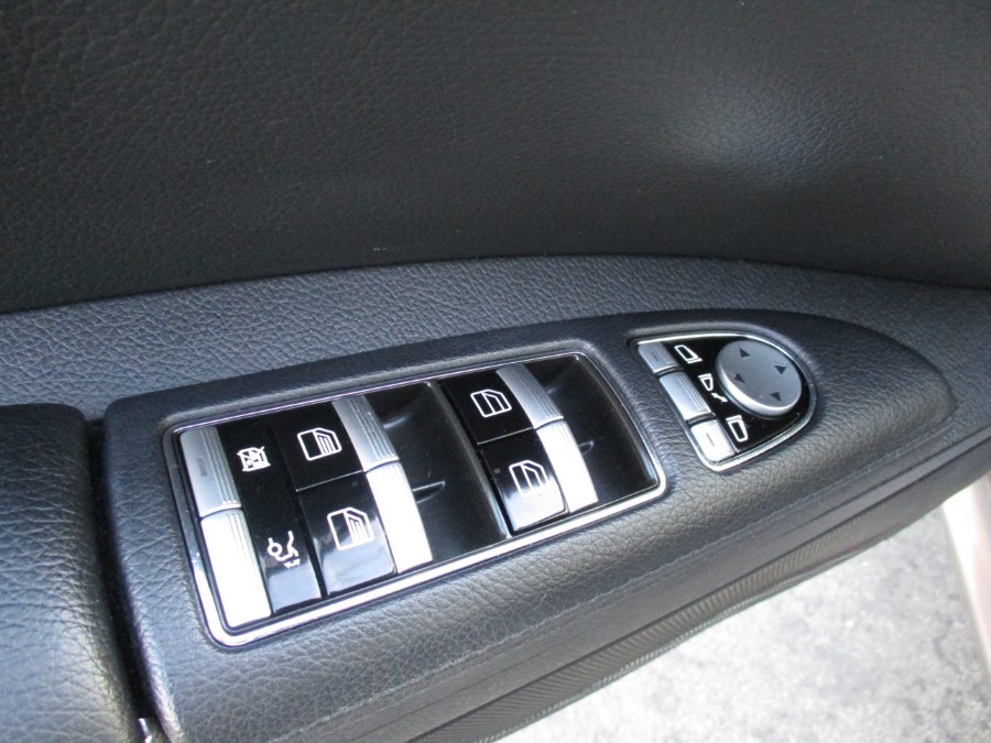 2013 Mercedes-Benz S-Class 4dr Sdn S550 4MATIC, available for sale in West Babylon, New York | New Gen Auto Group. West Babylon, New York 2013 Mercedes-Benz S-Class 4dr Sdn S550 4MATIC, available for sale in West Babylon, New York | New Gen Auto Group. West Babylon, New York