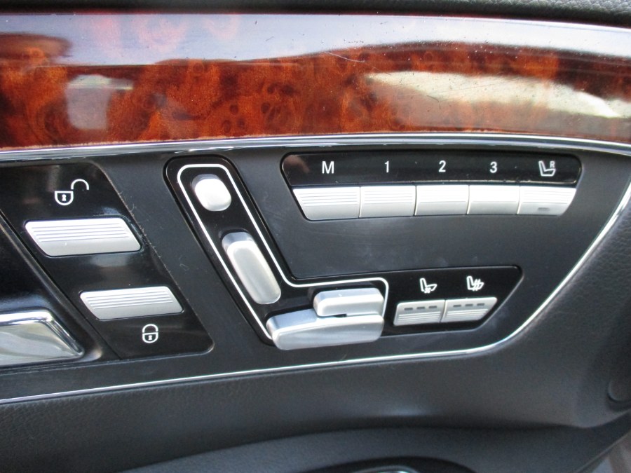 2013 Mercedes-Benz S-Class 4dr Sdn S550 4MATIC, available for sale in West Babylon, New York | New Gen Auto Group. West Babylon, New York 2013 Mercedes-Benz S-Class 4dr Sdn S550 4MATIC, available for sale in West Babylon, New York | New Gen Auto Group. West Babylon, New York