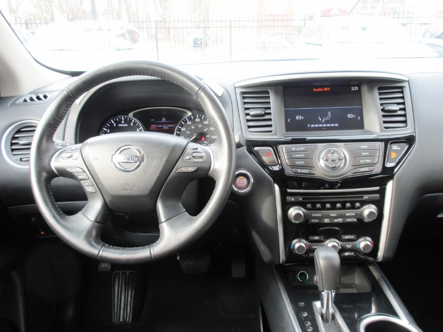 Used Nissan Pathfinder FWD SV 2020 | Route 27 Auto Mall. Linden, New Jersey Used Nissan Pathfinder FWD SV 2020 | Route 27 Auto Mall. Linden, New Jersey