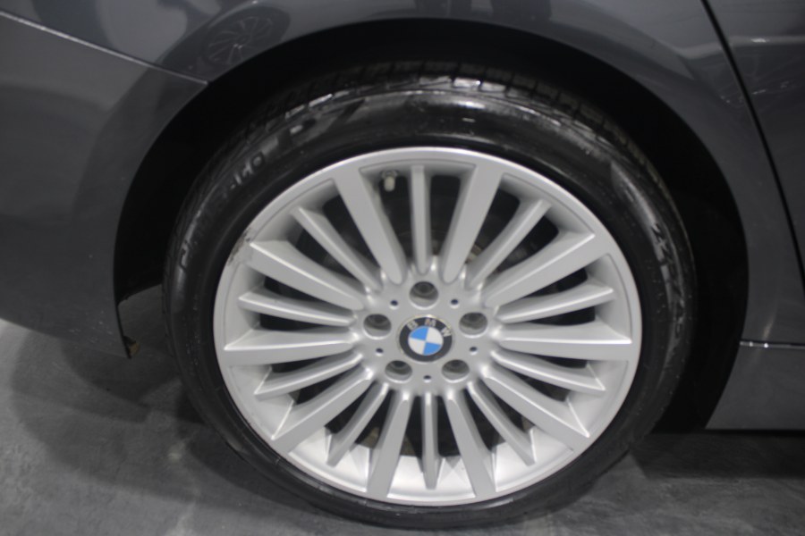Used BMW 3 Series 4dr Sdn 328i xDrive AWD 2013 | Auto Gallery. Lodi, New Jersey Used BMW 3 Series 4dr Sdn 328i xDrive AWD 2013 | Auto Gallery. Lodi, New Jersey
