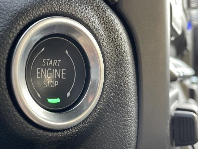 2020 GMC Sierra 2500hd AT4, available for sale in Brookfield, Connecticut | Blasius Federal Road. Brookfield, Connecticut 2020 GMC Sierra 2500hd AT4, available for sale in Brookfield, Connecticut | Blasius Federal Road. Brookfield, Connecticut