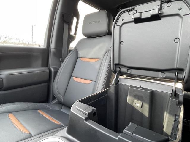 2020 GMC Sierra 2500hd AT4, available for sale in Brookfield, Connecticut | Blasius Federal Road. Brookfield, Connecticut 2020 GMC Sierra 2500hd AT4, available for sale in Brookfield, Connecticut | Blasius Federal Road. Brookfield, Connecticut