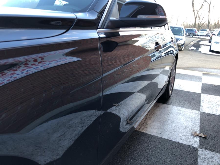 2018 BMW 3 Series 330i xDrive Sedan, available for sale in Waterbury, Connecticut | National Auto Brokers, Inc.. Waterbury, Connecticut 2018 BMW 3 Series 330i xDrive Sedan, available for sale in Waterbury, Connecticut | National Auto Brokers, Inc.. Waterbury, Connecticut